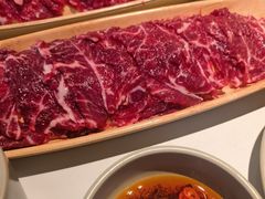-左庭右院鲜牛肉火锅(金山万达店)