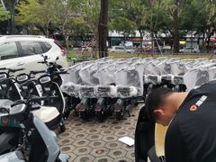 -雅迪电动车(龙井旗舰店)