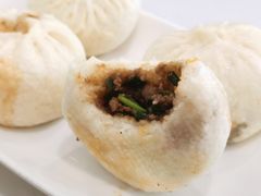七品酱肉包-李与白包子铺(桐梓林店)