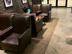 -星巴克臻选(南京金茂览秀城店)