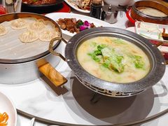 -梅利汴京烤鸭•开封豫菜地标店(东司门店)
