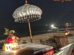 -金巴兰海滩烛光bbq