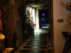 -泰·菩提树下[泰式按摩x精油SPAx肩颈头疗](新景店)