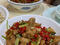 爆炒肥肠-笨罗卜浏阳菜馆(龙华鹏润达店)
