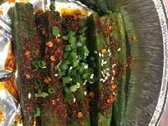 -巴厘龙虾·榜首油焖大虾(音乐学院·沿江酒馆店)