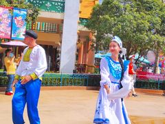 -七彩云南欢乐世界