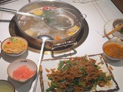 -牛人日志·鲜牛肉骨汤火锅(万科里瑧店)
