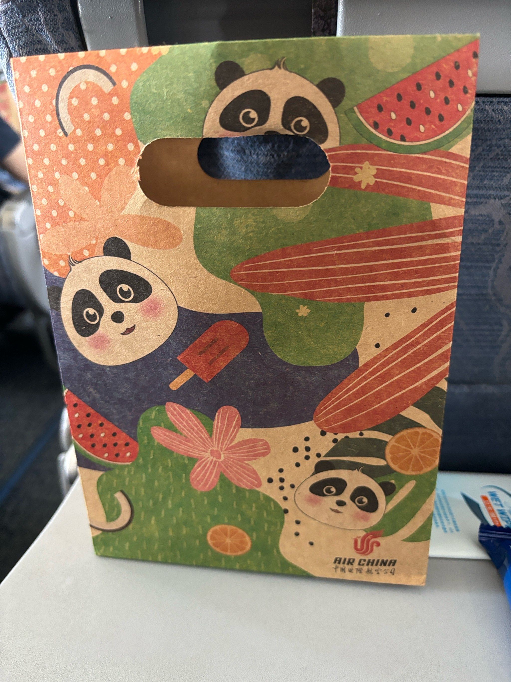 国航可爱的小食袋