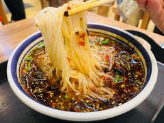 -云阿蛮云南生烫牛肉米线(奉贤路店)