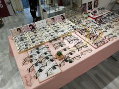 -肆兮眼镜·蔡司·徕卡战略合作店(大坪店)