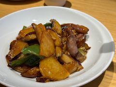 -关东小磨东北菜(上海长风大悦城店)