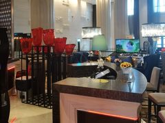 -天津京基皇冠假日酒店