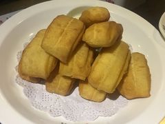 -龙巢盱眙龙虾·牛蛙·烧烤宵夜(八卦岭店)