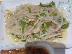 -老乡鸡(上海白玉兰广场店)
