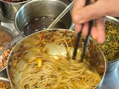 -粉观右江西鲜辣米粉(天地店)