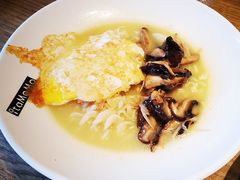 浓汤鲜野菌煎蛋公仔面-意八餐厅(黄大仙中心店)