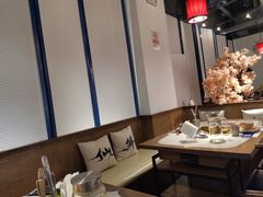 -尚尚仙·酸汤猪手·猪肚鸡火锅(华联万柳购物中心店)