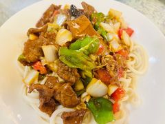 -汗腾格里·风味餐厅(新疆驻京办店)