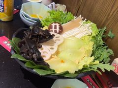 -井格重庆火锅(西直门凯德Mall店)