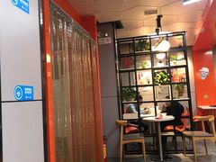 -华莱士·全鸡汉堡(五号路店)