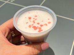 樱花初绽拿铁-星巴克(东莞塘厦万科生活广场店)