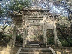 -灵岩山风景区