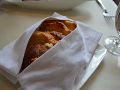 蒜蓉面包-Oyster Talks 四度蚝法餐厅