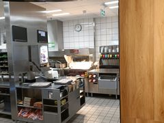 -麦当劳(玉桥中路店)