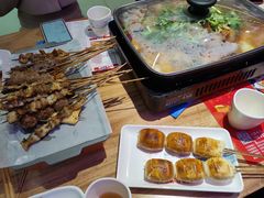 -八条友鲜货烧烤·脆皮烤鱼(石岩旗舰店)