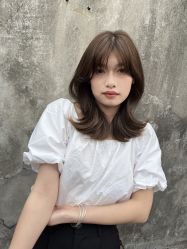 -发泽造型·烫发染发