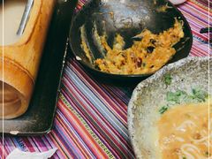 -香巴拉云南餐厅(华莱坞店)