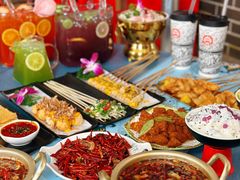 -依呀呀ktv烧烤小串(中山西路店)