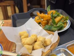 -云阿蛮云南生烫牛肉米线(奉贤路店)