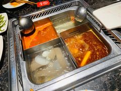 牛油麻辣锅底-海底捞火锅(邯郸新世纪中心店)