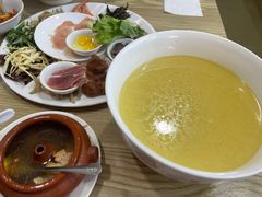 -德致祥云南过桥米线(云天小苑店)