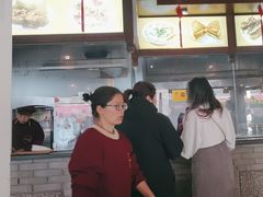 -汪一挑馄饨(老街店)