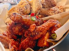 炸鸡翅一半一半-富乐满韩国正宗炸鸡韩国料理(虹泉路店)