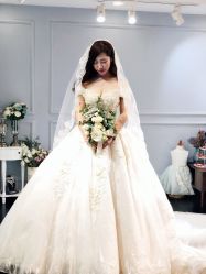 -艾慕婚纱礼服馆(和平店)