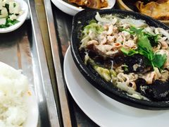 -万和春排骨砂锅米饭(湖北路店)