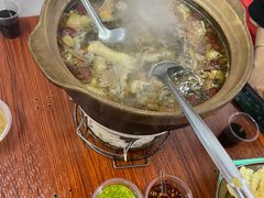 -威邵鸡煲(西华路总店)