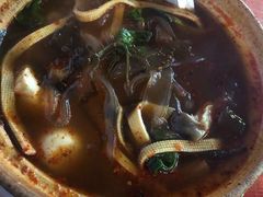 砂锅粉带-清真·马文砂锅大全(麦苋街店)