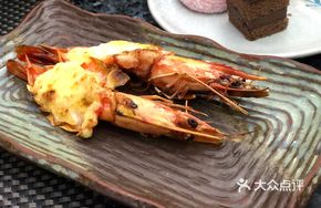 Cheesy Shrimp in Sauce