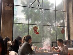 -海吃海喝海鲜烤肉餐厅