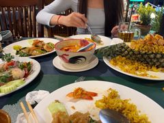 -Pakwan Restaurant & Bar
