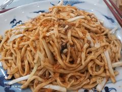 -壹零贰小馆(桂城石啃店)