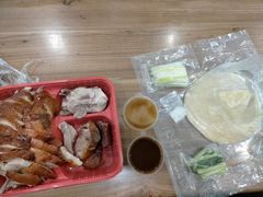 -胖东来生活广场(健康路店)