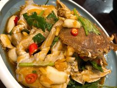 生腌蟹-鱼篮仔·潮汕美食(圆明新园店)