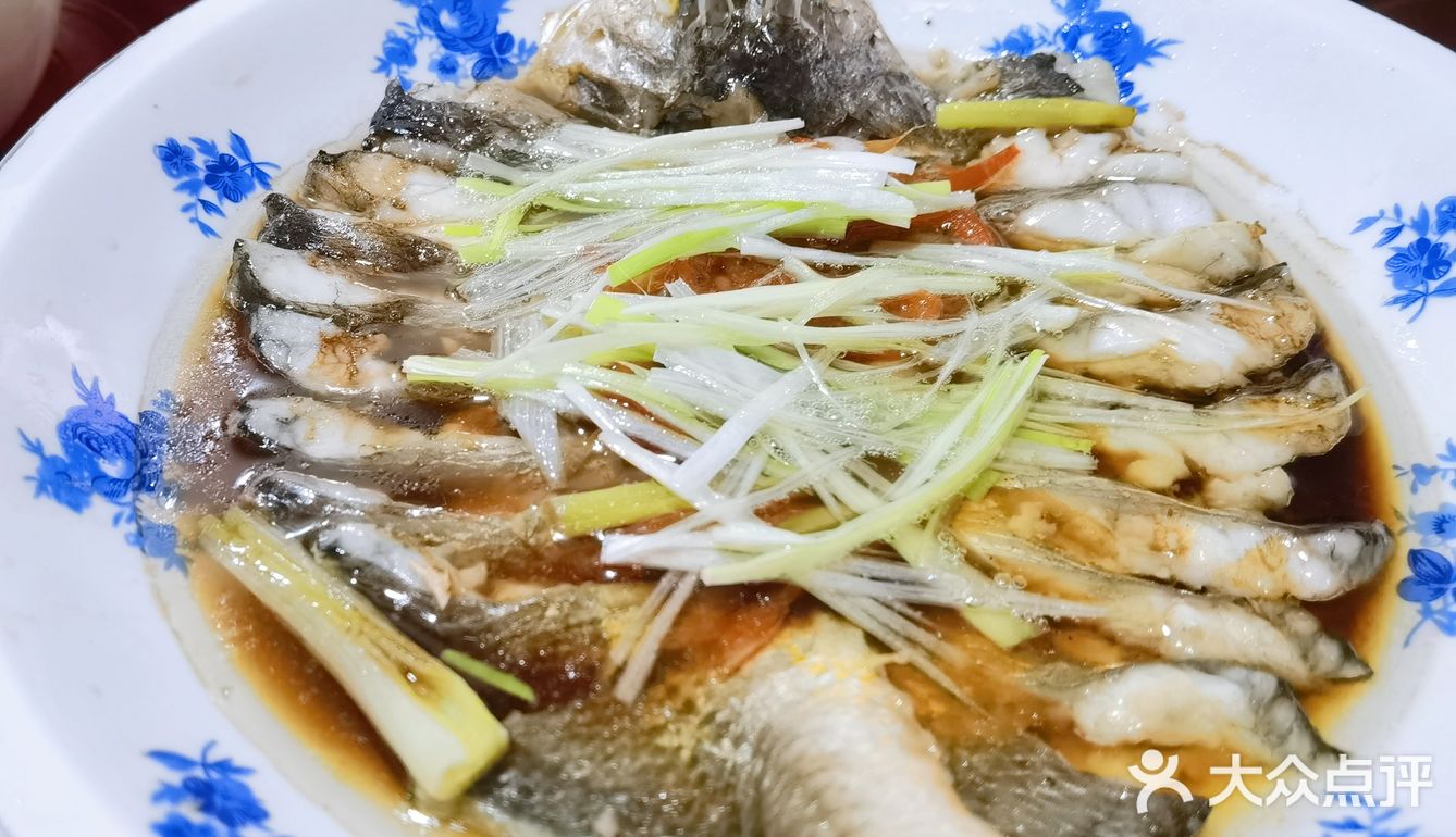 人生的意义不过是怜取眼前人