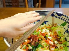 -元志初腊汁肉夹馍(钟楼粉巷店)
