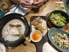 -潮粥荟·潮汕砂锅粥(朝阳大悦城店)